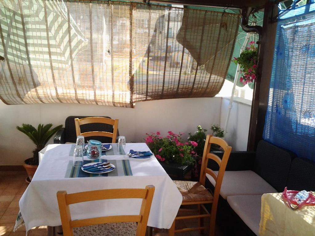 Restaurace v ubytování B&B Luna Blu