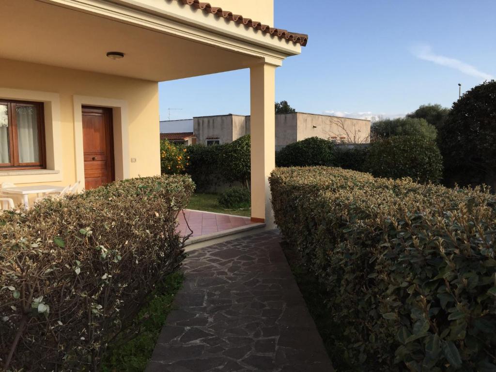 Vonkajšia záhrada v ubytovaní Residence Olbia