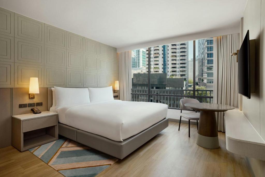 Courtyard by Marriott Bangkok Sukhumvit 20 - Resim 21