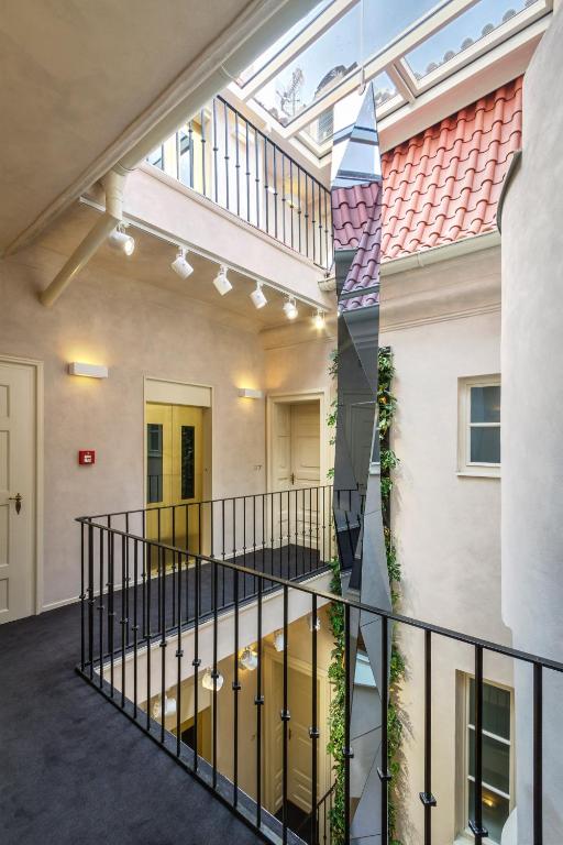 Golden Star - Resim 23