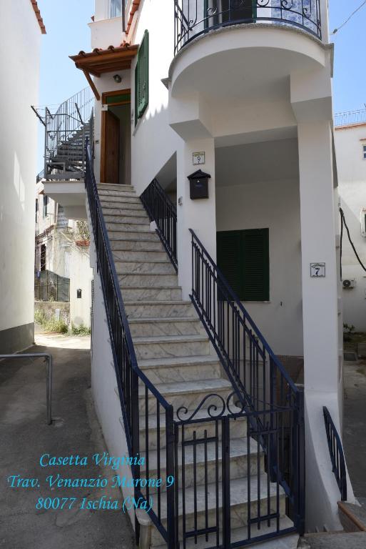 Το κτήριο όπου στεγάζεται  η παραθεριστική κατοικία