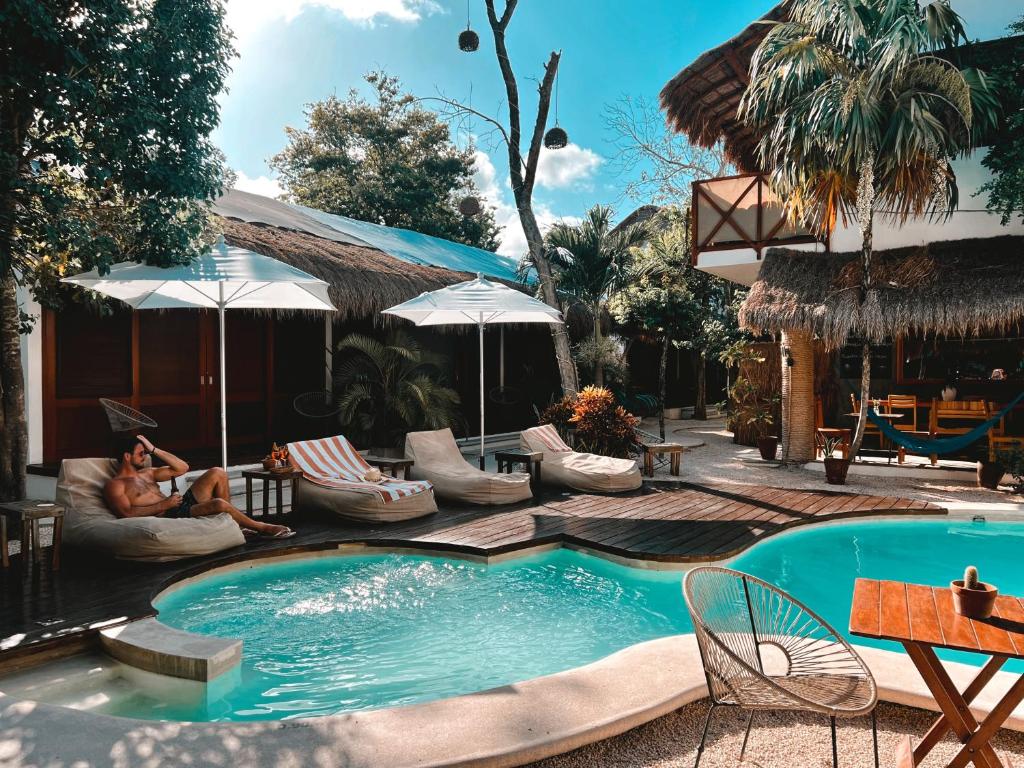 La pileta dentro o cerca de Mimosa Tulum