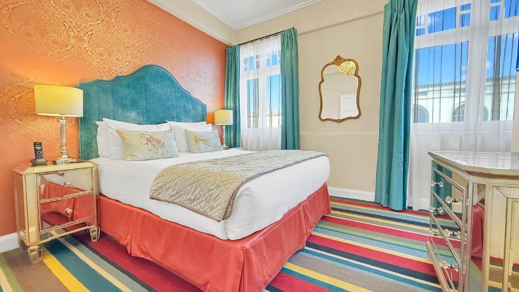 Art Deco Masonic Hotel - Resim 6