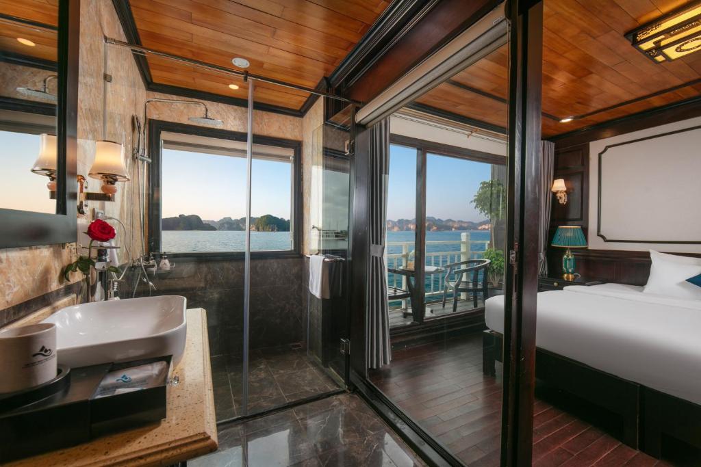 Halong Arcadia Cruise - 11