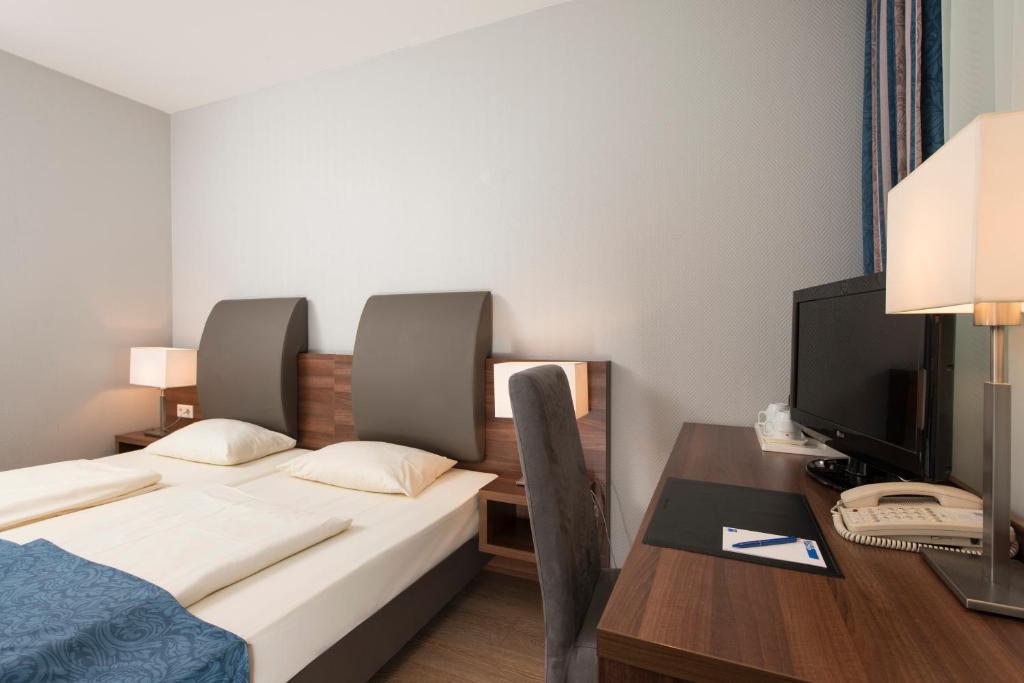 Park Hotel Hamburg Arena - Resim 30