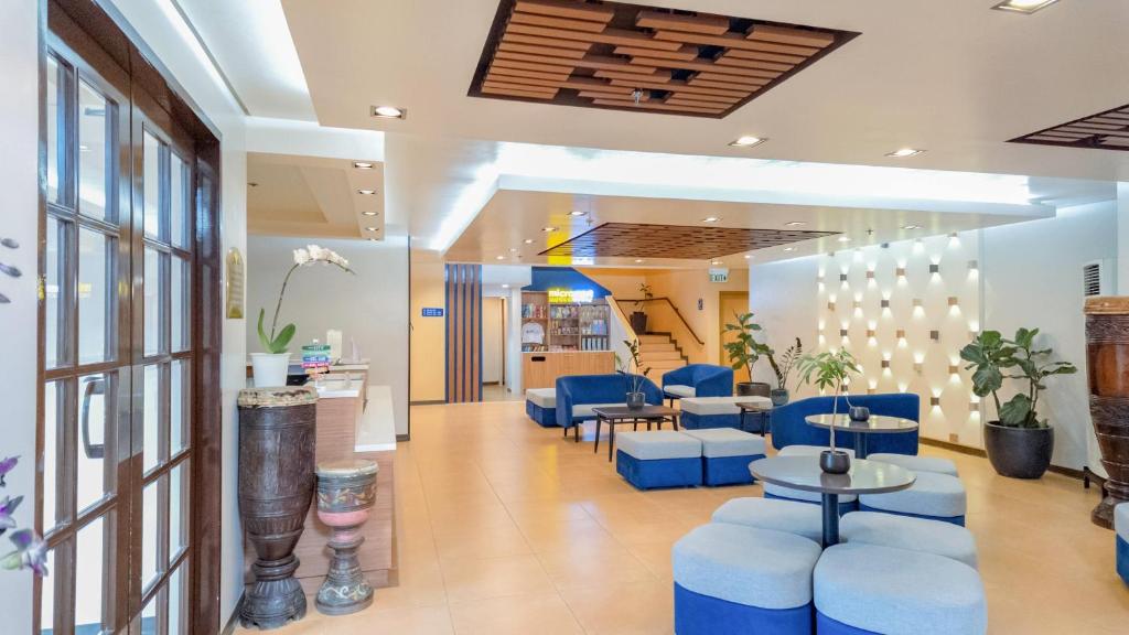 Posezení v ubytování Microtel by Wyndham Davao