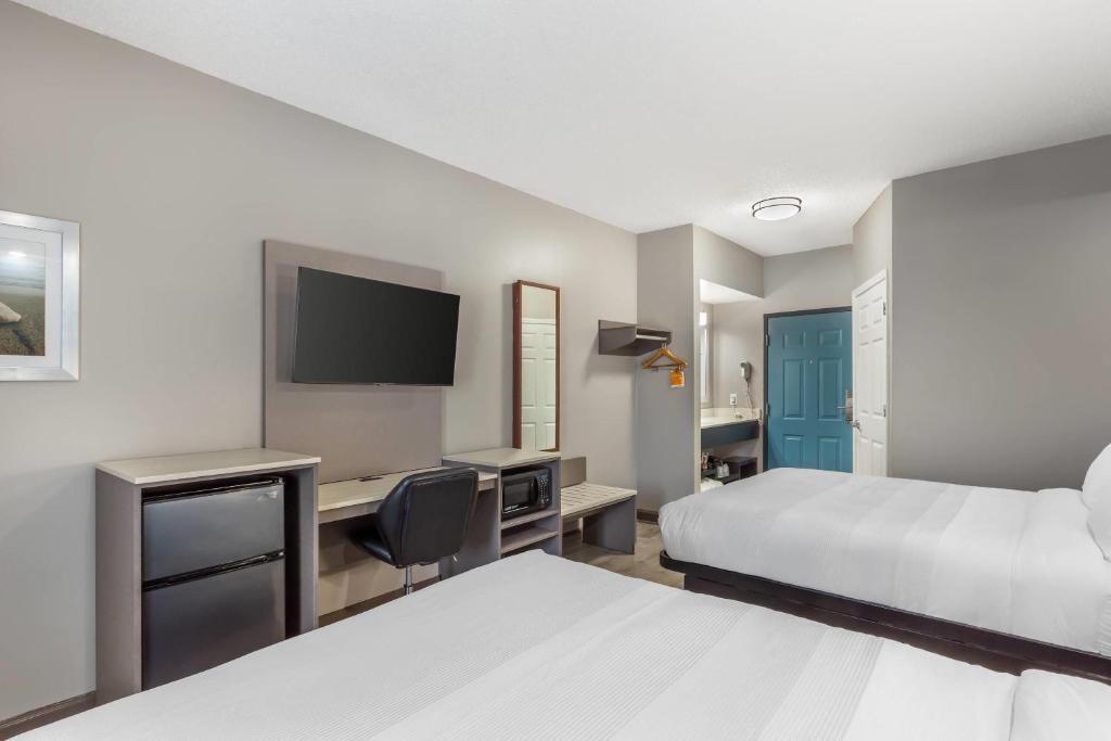 Postel nebo postele na pokoji v ubytování Quality Inn Wilmington