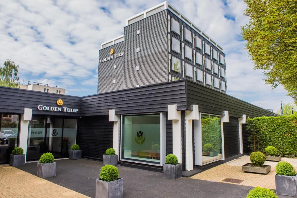 een weergave van het Colgate hotel in Londen bij Golden Tulip Zoetermeer - Den Haag in Zoetermeer