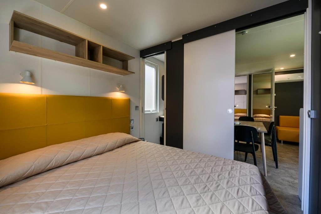 Postel nebo postele na pokoji v ubytování Camping Baia Verde