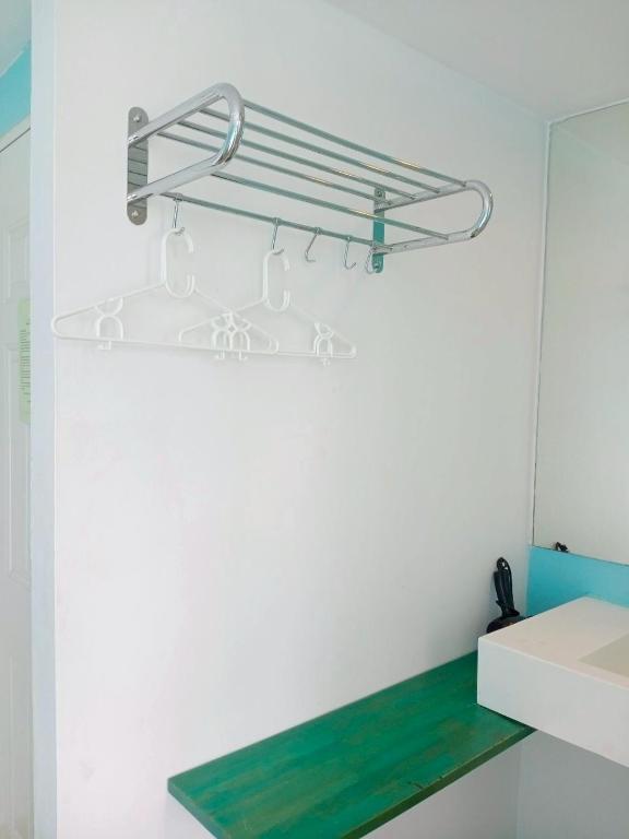 Postel nebo postele na pokoji v ubytování Nantra Chaweng Beach Hotel
