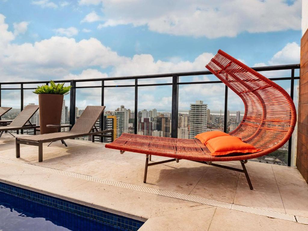Uma varanda ou terraço em Mercure Belem Boulevard