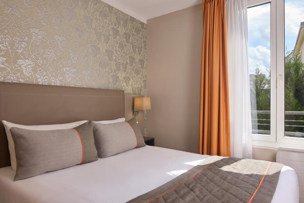 Timhotel Tour Eiffel - Resim 43