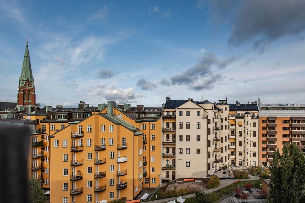 Hotel With Urban Deli - Resim 23