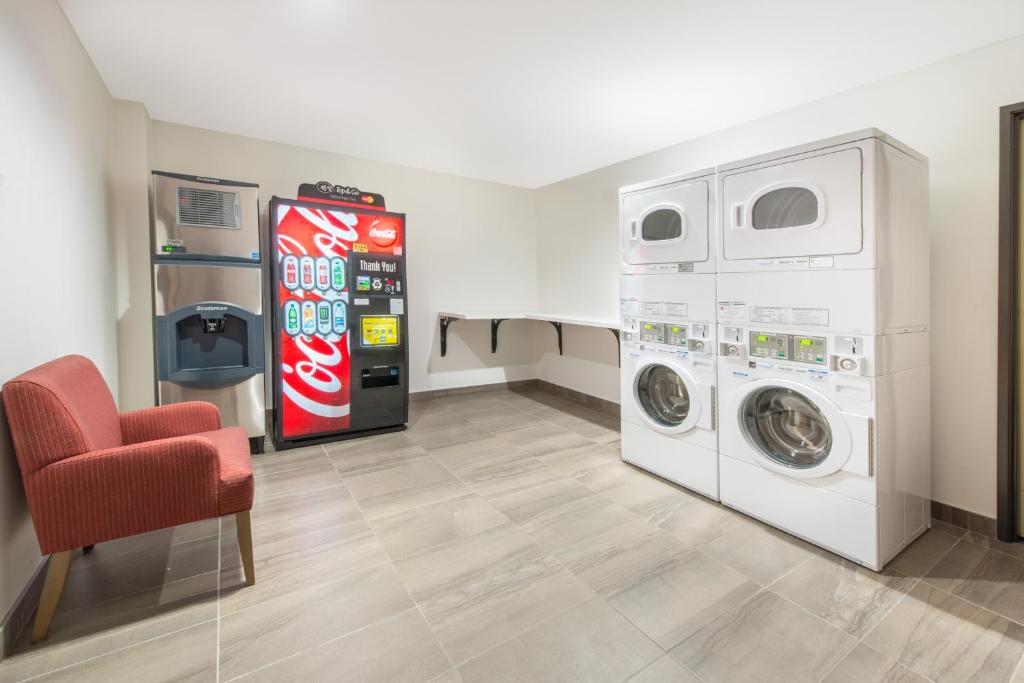 Hotel 11, MOD A Sonesta Collection - Resim 23