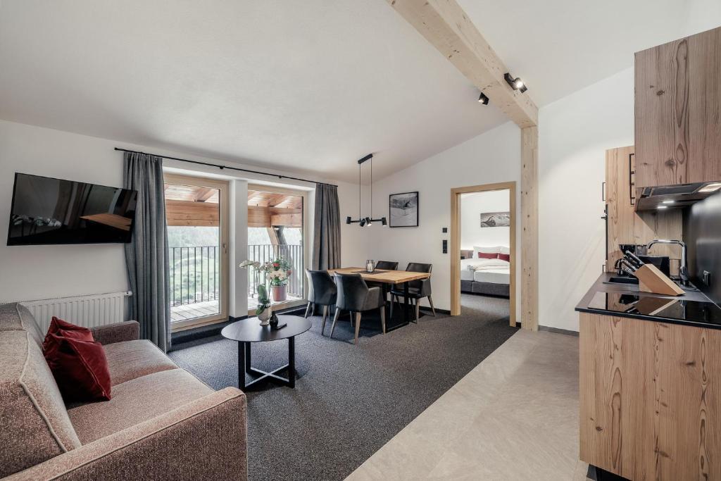 Kuchyňa alebo kuchynka v ubytovaní Leni Mountain Appartements