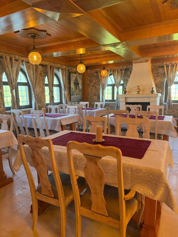 Restaurace v ubytování Hotel Divan