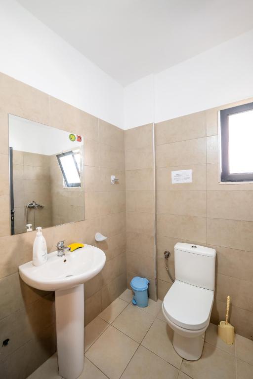 Koupelna v ubytování Saranda Poseidonas Hostel