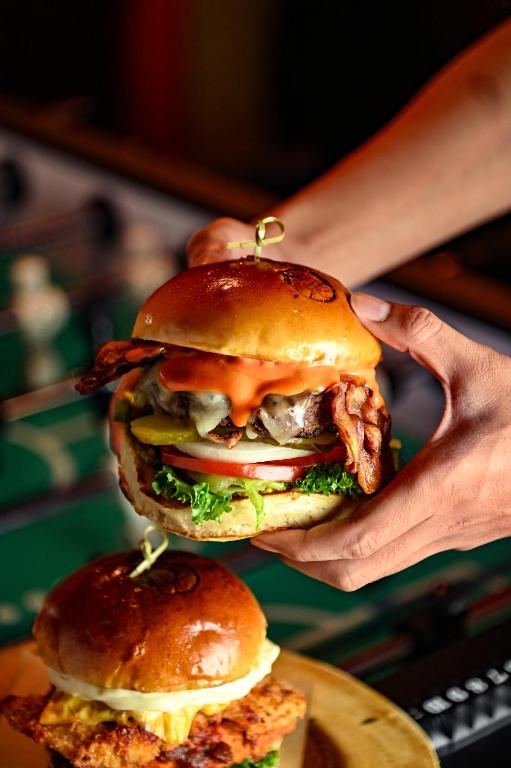 Hilton Bangkok Grande Asoke - Resim 15