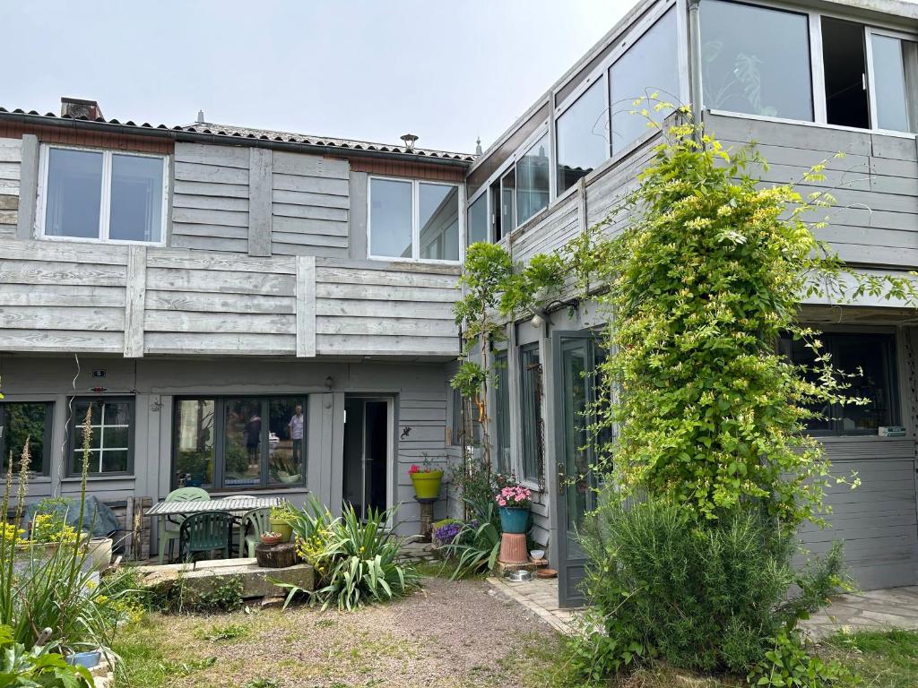 Photo de la galerie de l'établissement Chambre FLIP, à Le Tallud