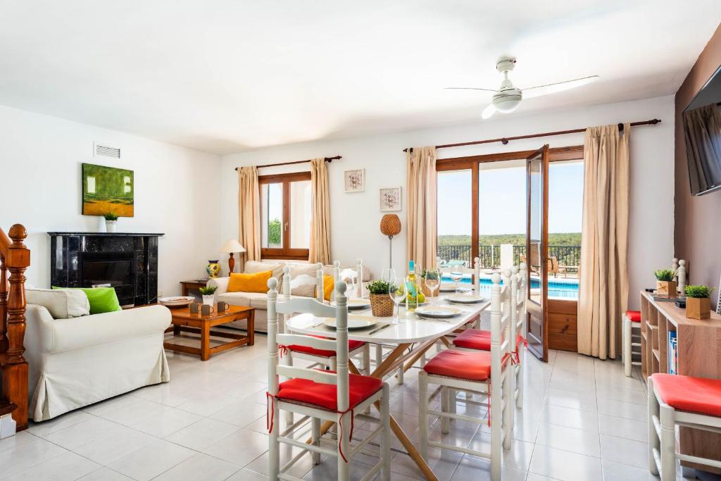 Posezení v ubytování Villa Vista Alegre - Cala Galdana