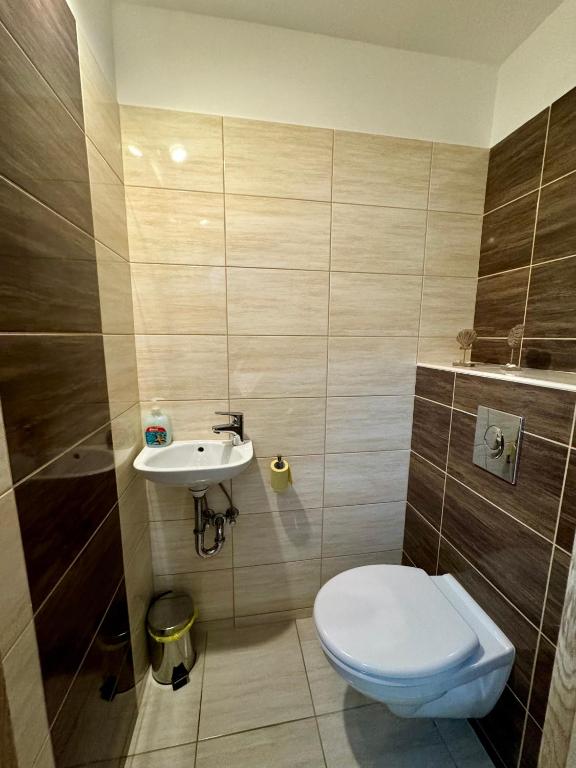 Kúpeľňa v ubytovaní Fészek Fogadó - Pension Nest