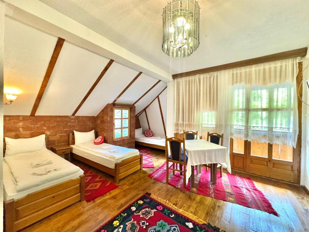 Postel nebo postele na pokoji v ubytování Hotel Oka i Po
