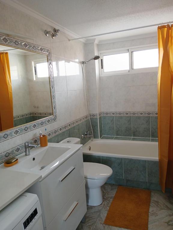 Kúpeľňa v ubytovaní Amaizing flat with sea view