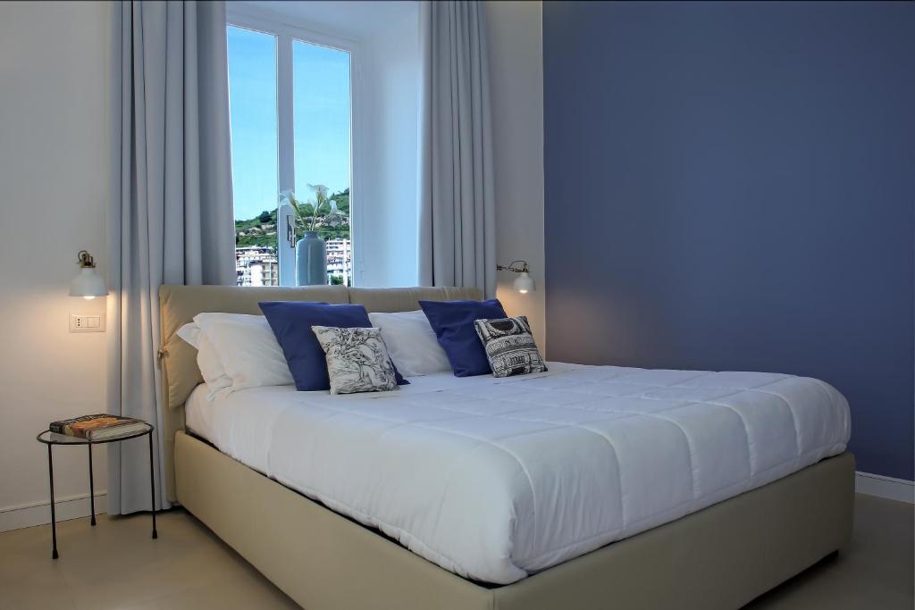 PETIT B&B - in centro a due passi dalla stazione e dai traghetti - 11