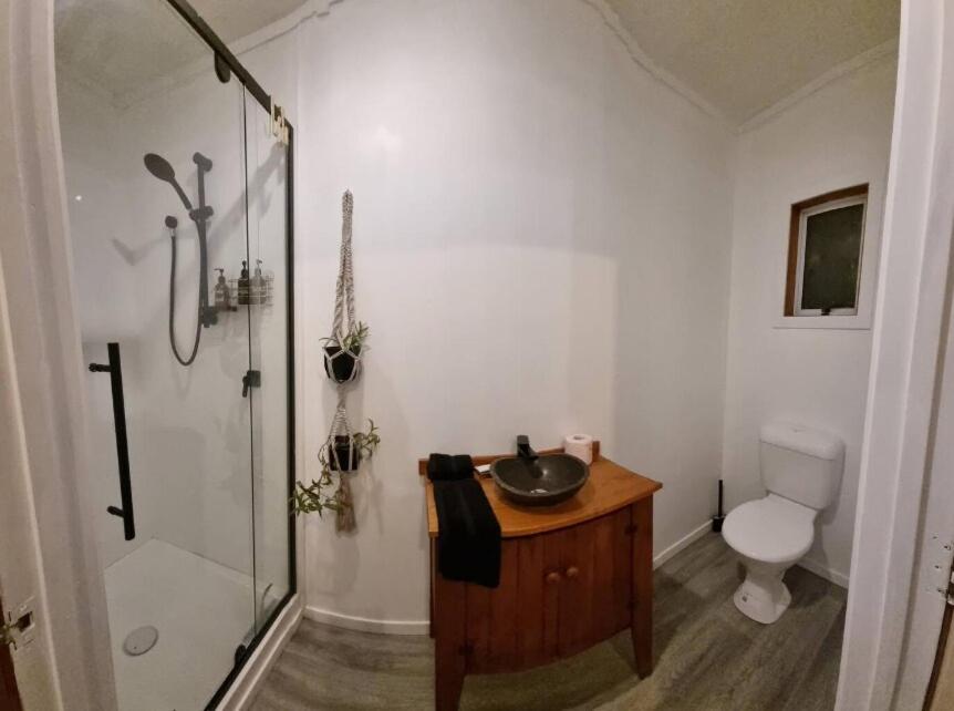 Home Away, Family Stay - Resim 2