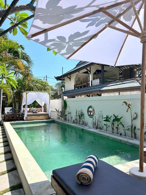 Bazén v ubytování Casa22 Gili Trawangan nebo v jeho okolí