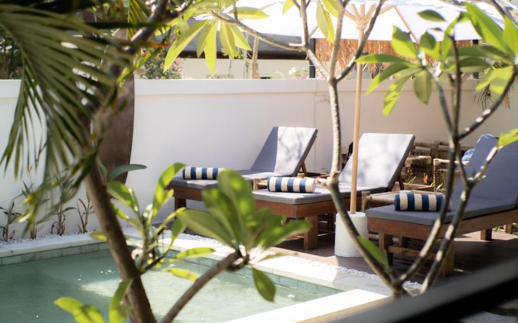 Bazén v ubytování Casa22 Gili Trawangan nebo v jeho okolí
