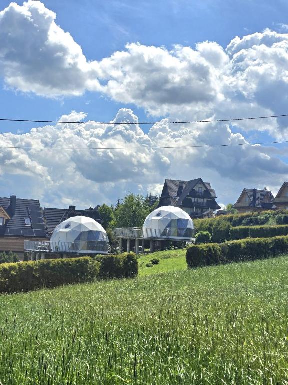 Vonkajšia záhrada v ubytovaní Glamping Gliczarów Klapnioki