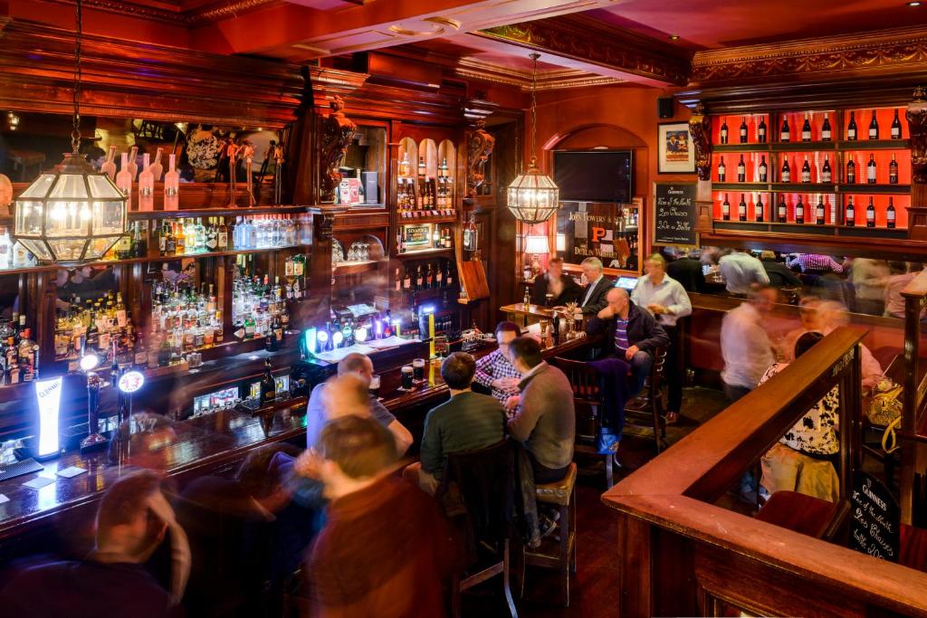 Hosté ubytování Kilkenny Hibernian Hotel