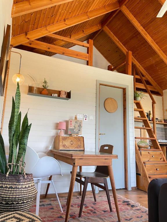 Posezení v ubytování Solara Cabin