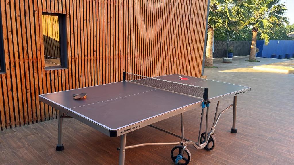 Stolní tenis v ubytování Villa Berkania piscine privée - 8 pers nebo okolí