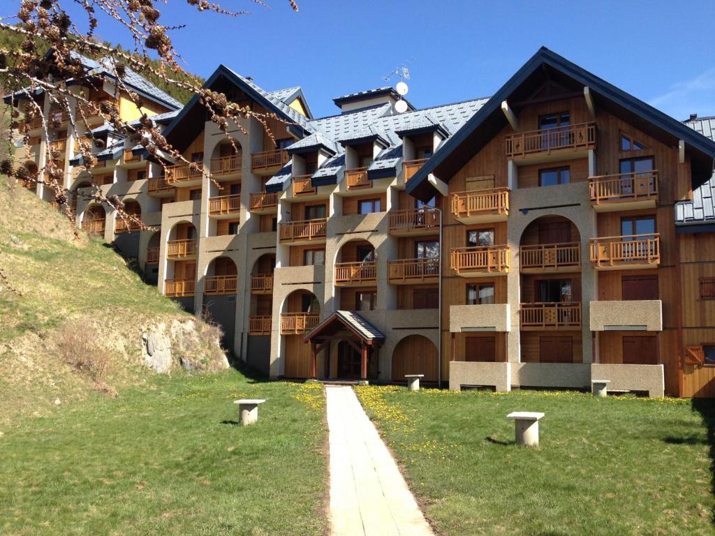 Budova, kde se apartmán nachází