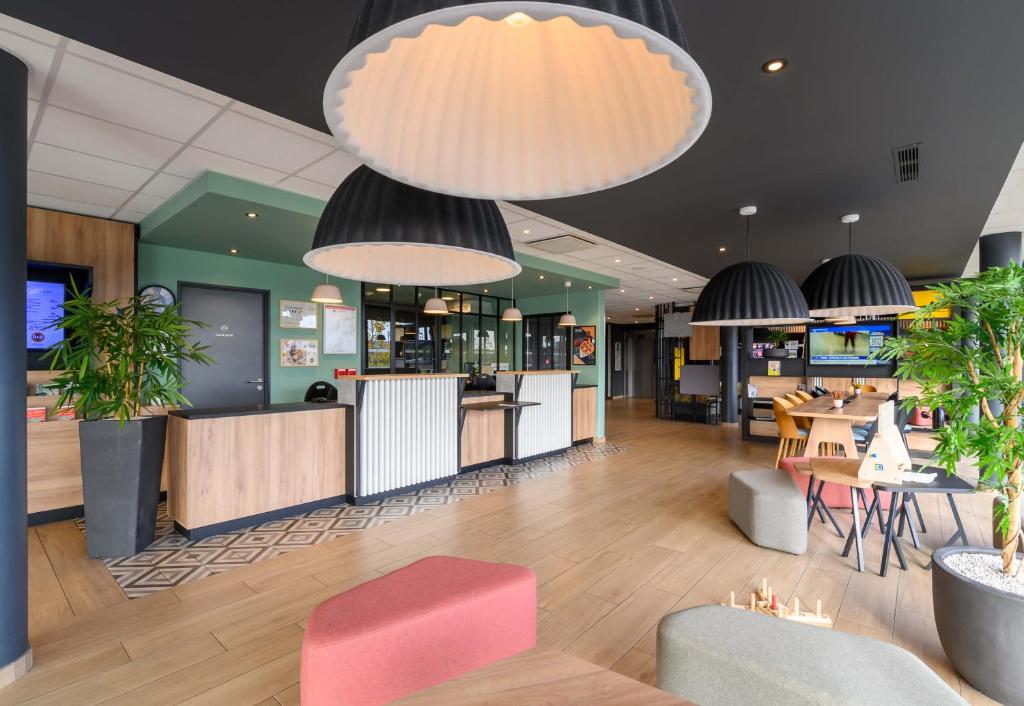 B&B HOTEL Compiègne - 13