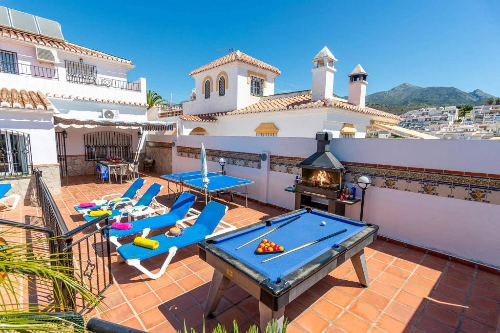 Fotografia z galérie ubytovania Villa Loly by Villa Plus v destinácii Nerja