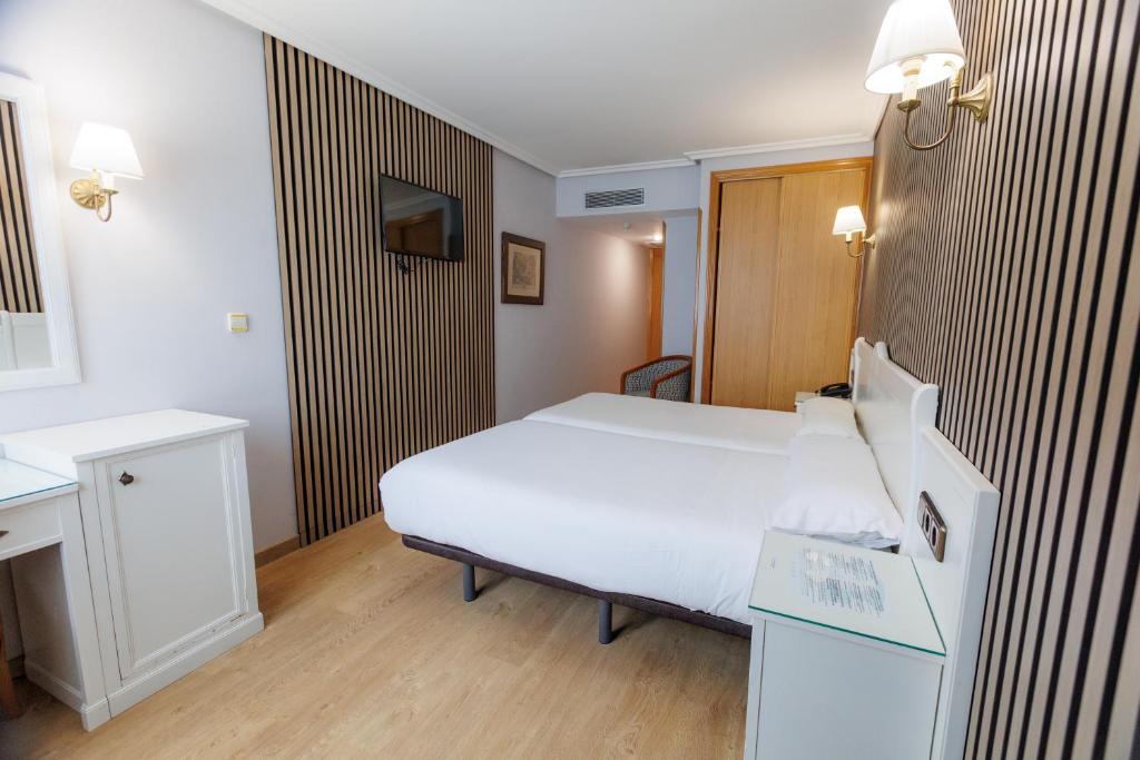 Hotel Ciudad Cangas de Onis - 6