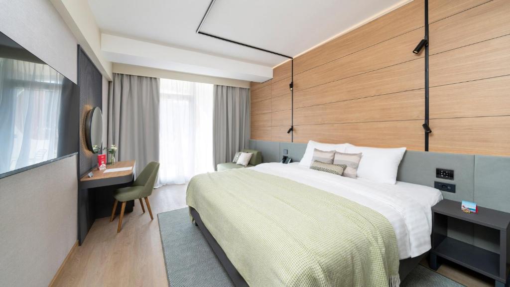 Hotel Pelegrin Plava Laguna - 10