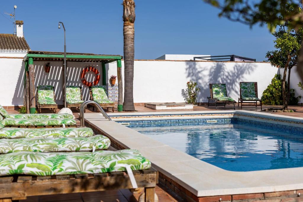Bazén v ubytování Mayo Village Suites - Conil de la Frontera nebo v jeho okolí