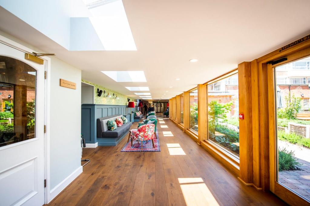 Hotel Indigo - Stratford Upon Avon by IHG - Resim 38