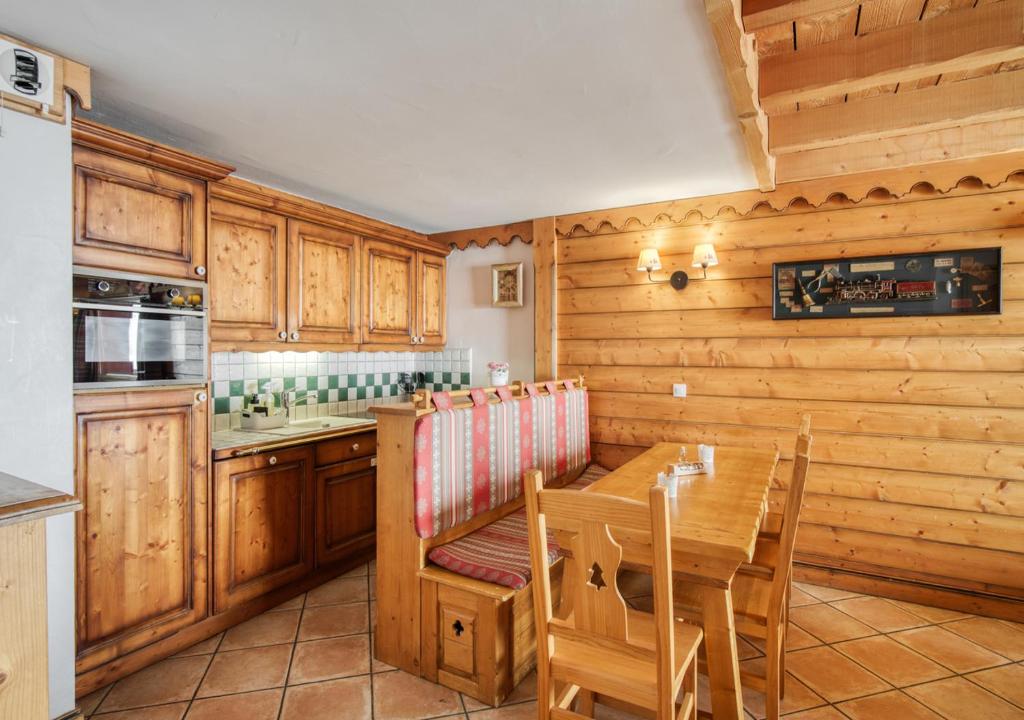 Kuchyňa alebo kuchynka v ubytovaní Appartement Ecrin 324