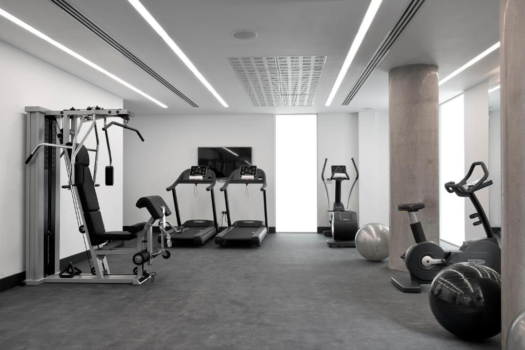 Fitness centrum a/nebo fitness zařízení v ubytování INNSiDE by Meliá Manchester