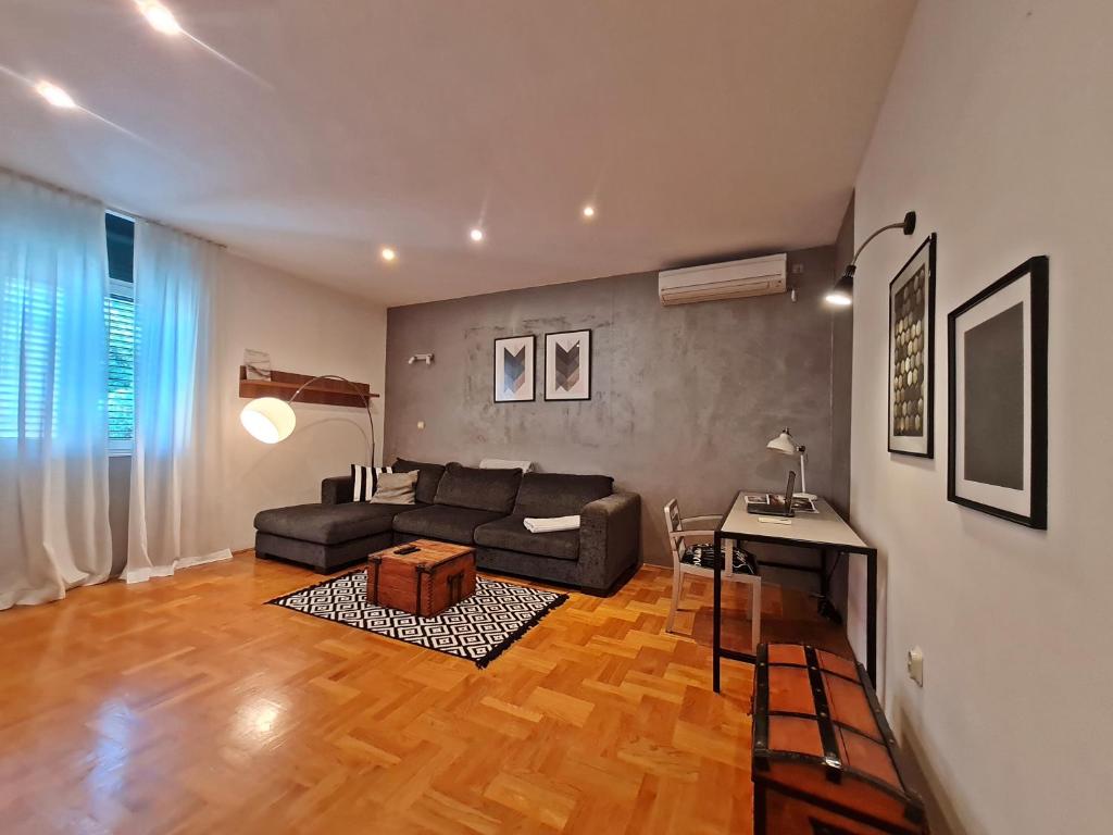 Posedenie v ubytovaní Apartment Reful