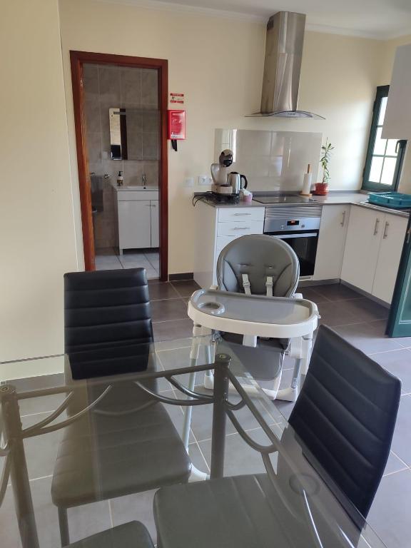 Kuchyň nebo kuchyňský kout v ubytování Quinta' Home