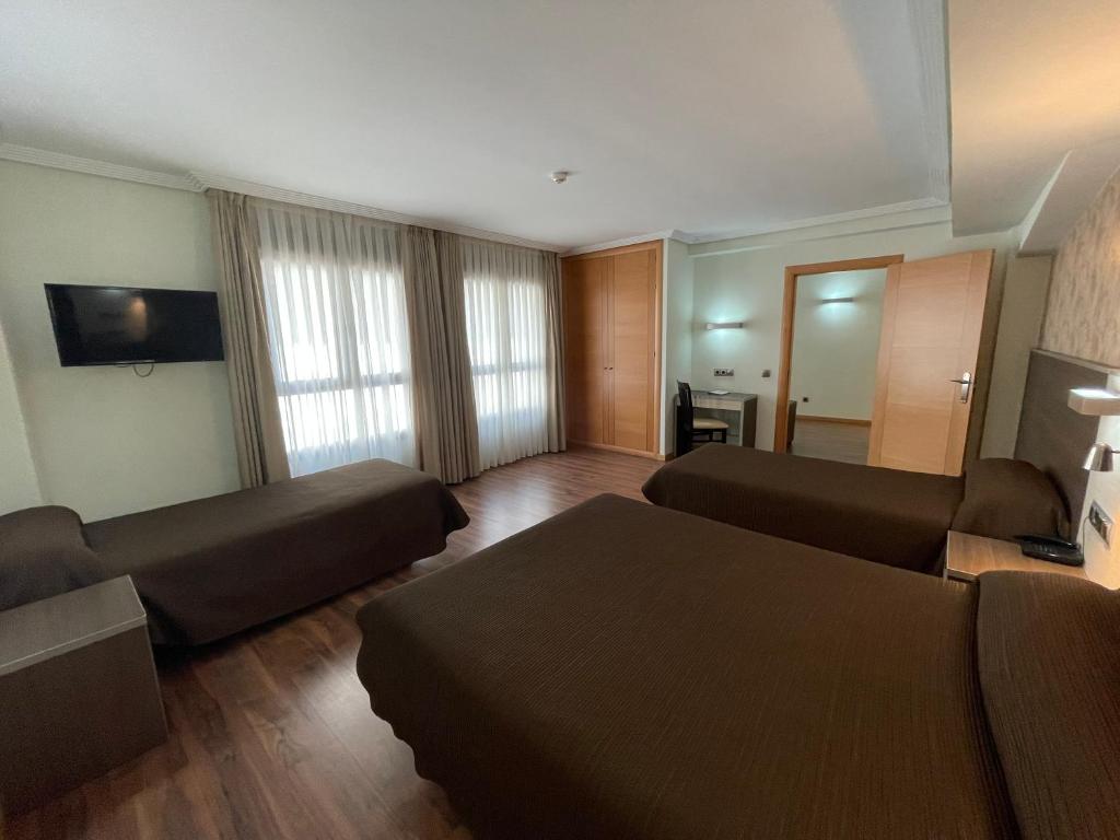 4C Bravo Murillo - Resim 32