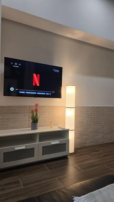 Arena Legacy Modern Suits - 7