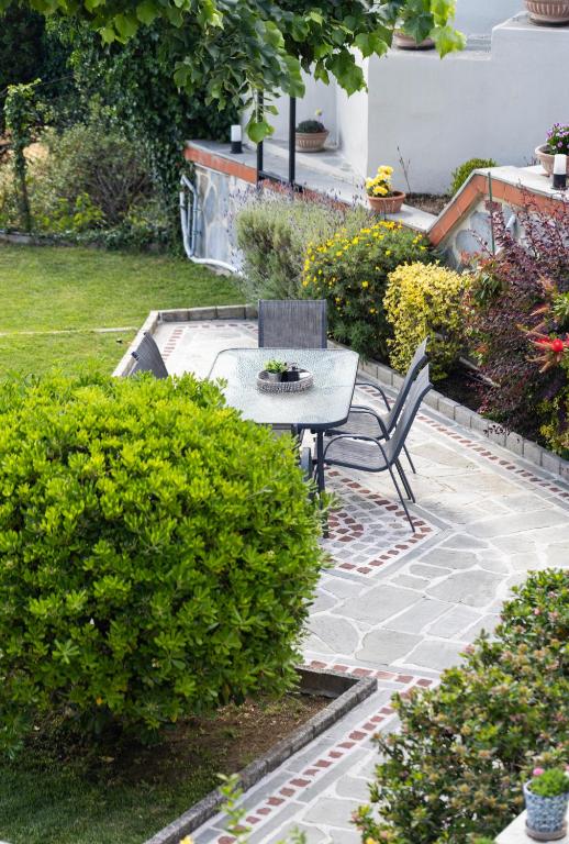 Zahrada ubytování HELIANTHOS VILLA - APARTMENT No2