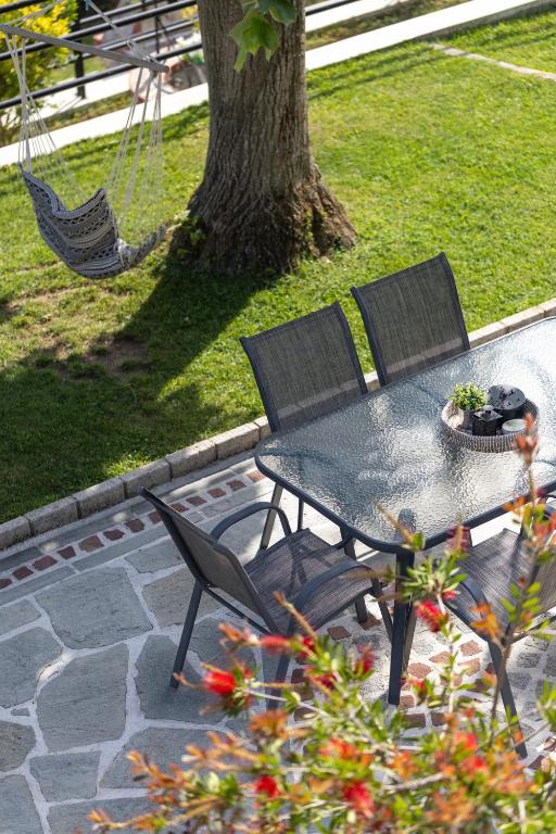 Zahrada ubytování HELIANTHOS VILLA - APARTMENT No2